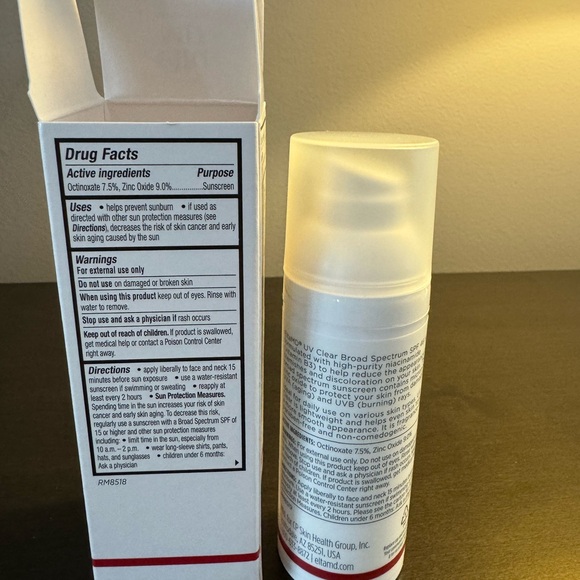 Elta MD UV Clear Facial Sunscreen SPF 46 1.7 oz 48 g Full Size NIB EXP 11/27 - Picture 2 of 5